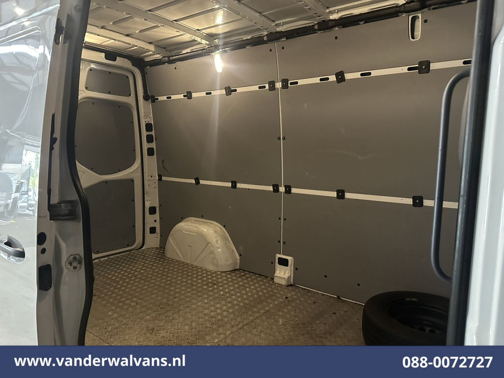 Mercedes-Benz Sprinter 314 CDI 143pk L2H2 Euro6 Airco | Camera | Apple Carplay | Android Auto Parkeersensoren, Bijrijdersbank 11