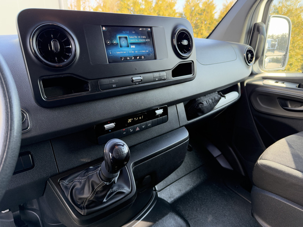 Mercedes-Benz Sprinter 314 CDI 4X4 / PICK-UP / DOKA / DUBBEL CABINE / AIRCO / CRUISE / APPLE CARPLAY / 6 PERSOONS / ZEER NETJES 12