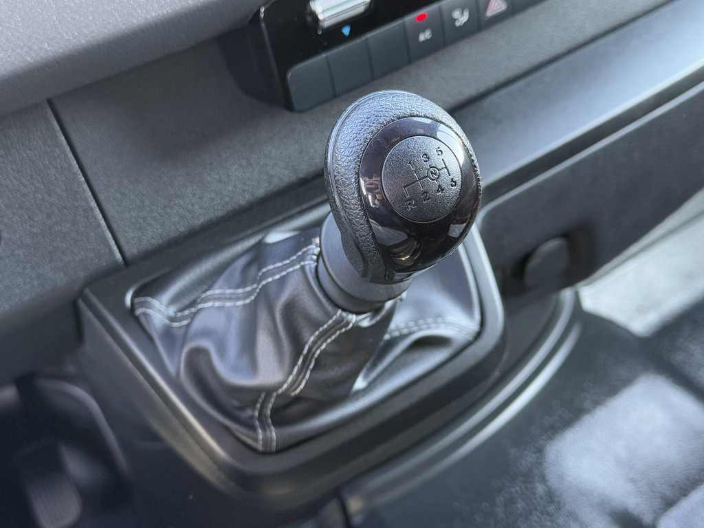 Mercedes-Benz Sprinter 314 CDI 4X4 / PICK-UP / DOKA / DUBBEL CABINE / AIRCO / CRUISE / APPLE CARPLAY / 6 PERSOONS / ZEER NETJES 16