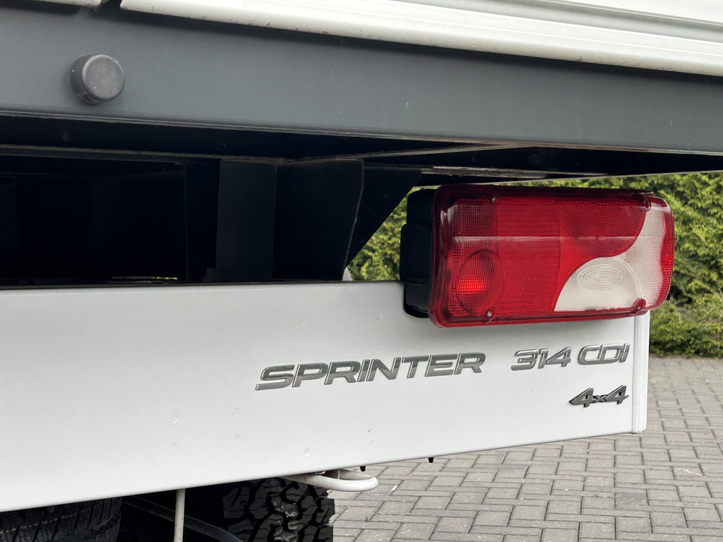 Mercedes-Benz Sprinter 314 CDI 4X4 / PICK-UP / DOKA / DUBBEL CABINE / AIRCO / CRUISE / APPLE CARPLAY / 6 PERSOONS / ZEER NETJES 17
