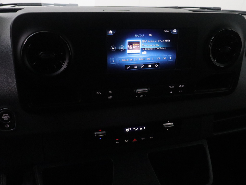 Mercedes-Benz Sprinter 314CDI 7G-Tronic Automaat L2H2 | Led | Touchscreen | Camera | Airco | Cruise | Trekhaak 18