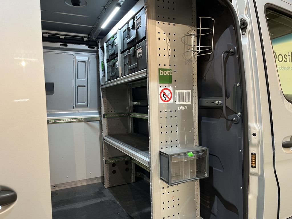 Mercedes-Benz Sprinter 314 CDI L1H1 Automaat / Servicebus / Bott Inrichting / Euro 6 / LED / Airco / CarPlay / Cruise Control Adap. / Camera / Navigatie 13