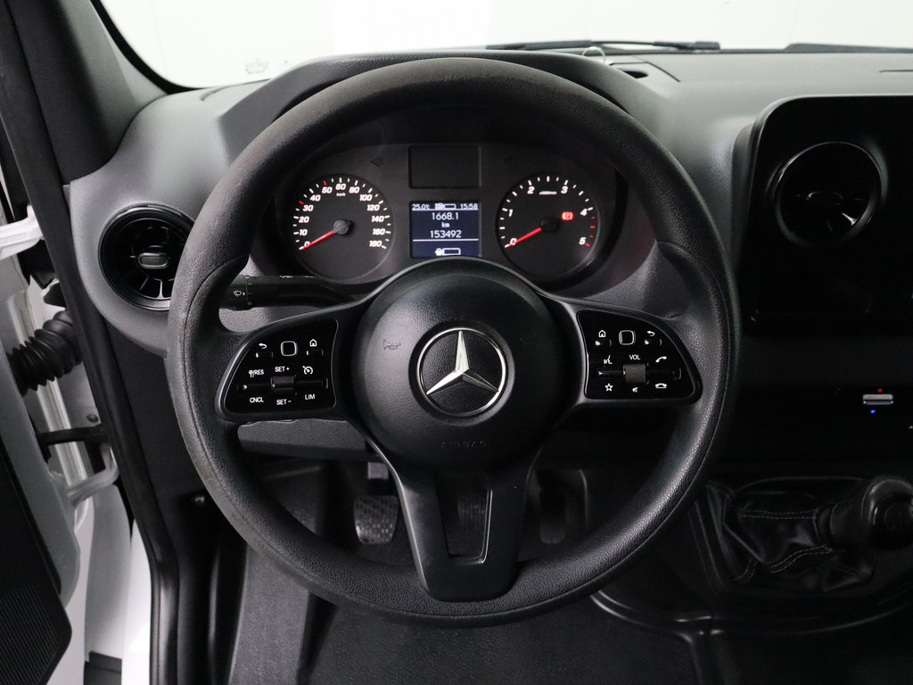 Mercedes-Benz Sprinter 314CDI L2H2 | Mbux | Camera | Airco | Cruise | 3-Persoons 14