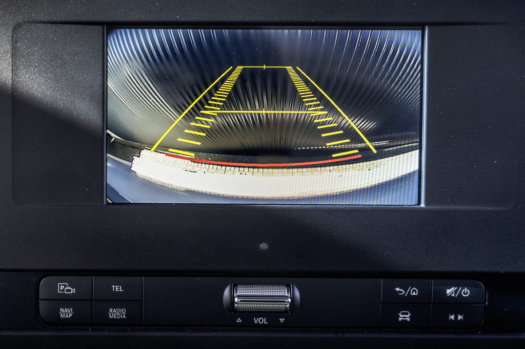 Mercedes-Benz Sprinter 314 CDI L3 Bakwagen met laadklep | Automaat | Mbux | Carplay | Camera | Navigatie | Climate | Cruise | Euro 6 20