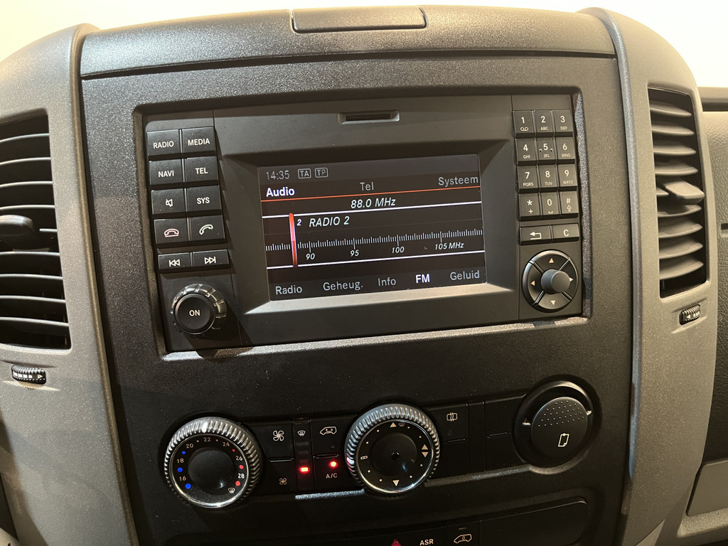 Mercedes-Benz Sprinter 314 CDI RWD Automaat Bakwagen / Meubelbak / Euro 6 / Airco / Cruise Control / Camera / 3-Zits 9