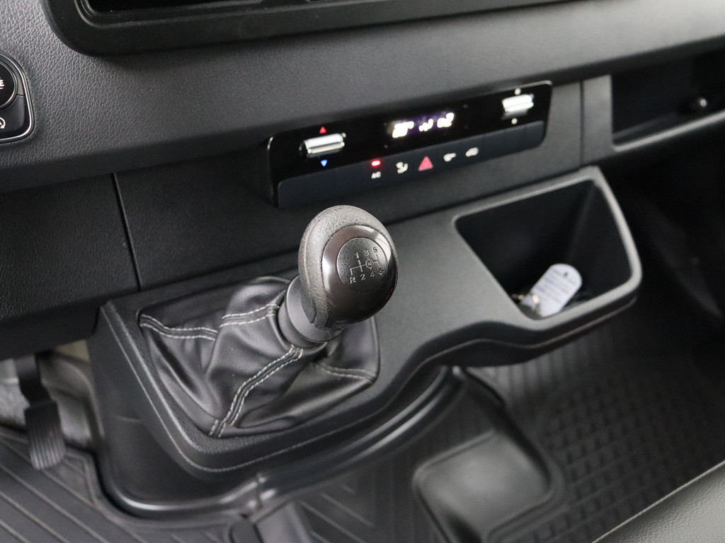 Mercedes-Benz Sprinter 314CDi L2H1 Imperiaal | Kastinrichting | Mbux Touchscreen | Camera | Leder | Airco 16