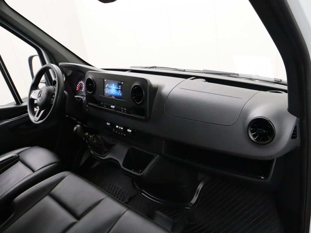 Mercedes-Benz Sprinter 314CDi L2H1 Imperiaal | Kastinrichting | Mbux Touchscreen | Camera | Leder | Airco 20