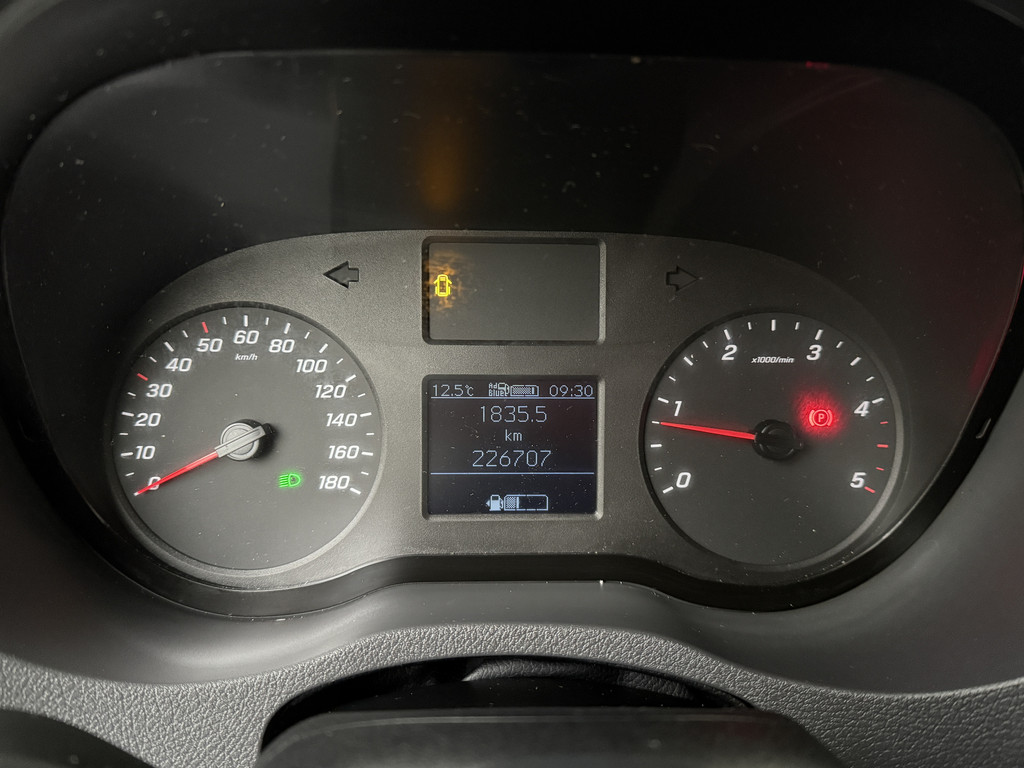 Mercedes-Benz Sprinter 314CDi L2H2 | Navigatie | Camera | Airco | 3-Persoons | Trekhaak 9