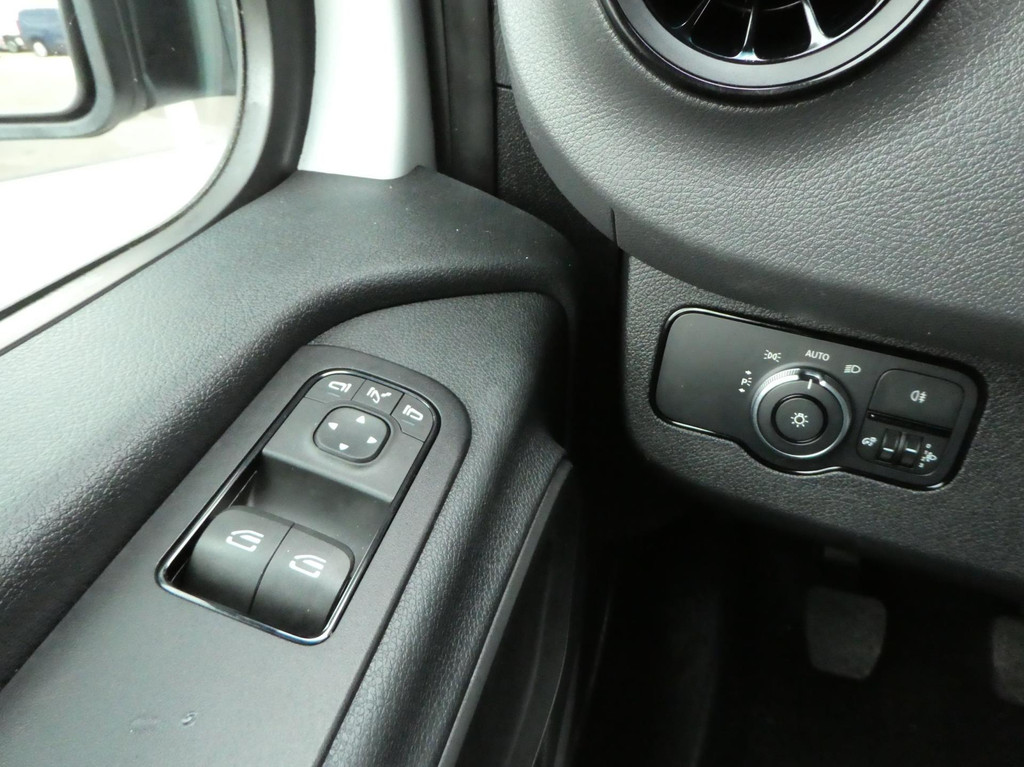 Mercedes-Benz Sprinter 314cdi L2H1 met Airco, Navigatie, Cruisecontrol. 16