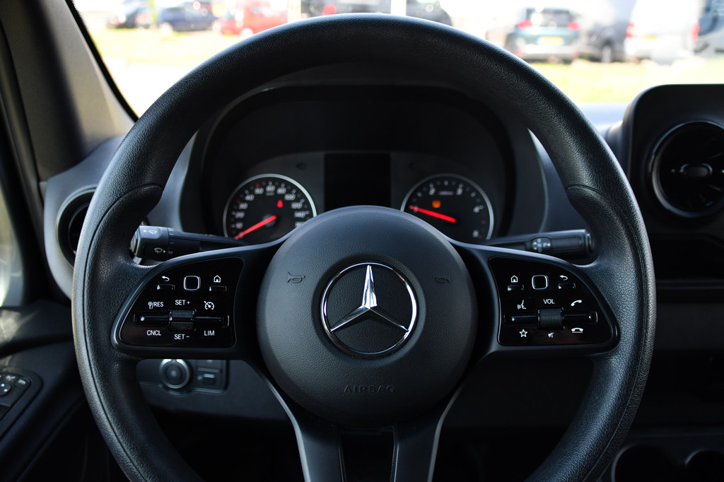 Mercedes-Benz Sprinter 315 1.9 CDI L2H1 RWD PB Edition Camera, Cruise, Carplay, 150pk, Sensoren, Automaat, LED, Multimedia, Airco, Uniek! 14