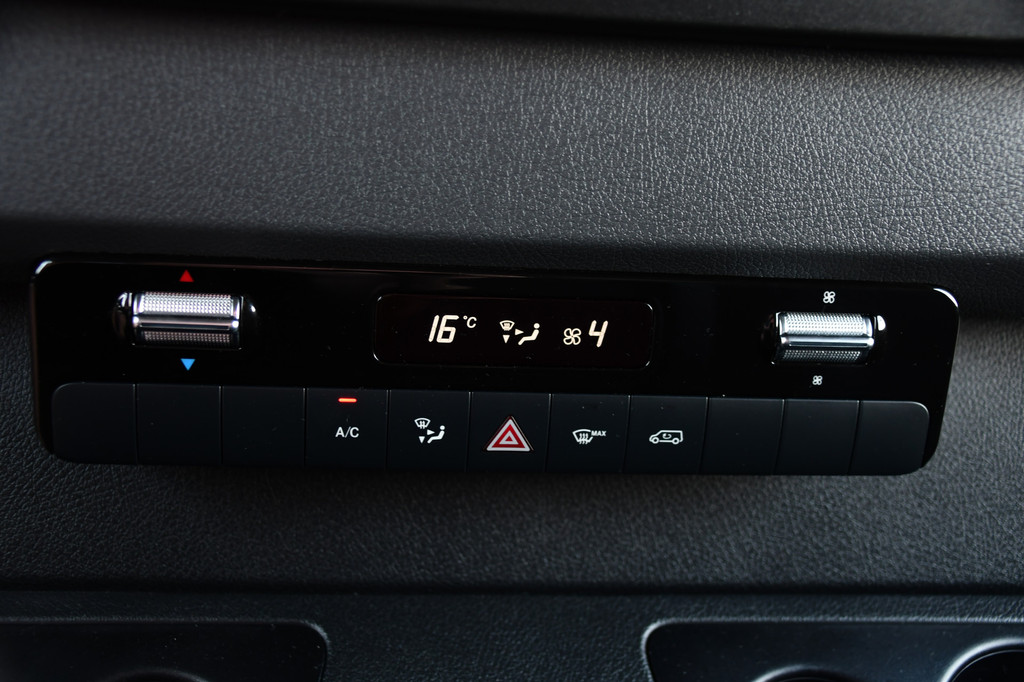 Mercedes-Benz Sprinter 315 1.9 CDI L2H1 RWD PB Edition Camera, Cruise, Carplay, 150pk, Sensoren, Automaat, LED, Multimedia, Airco, Uniek! 21
