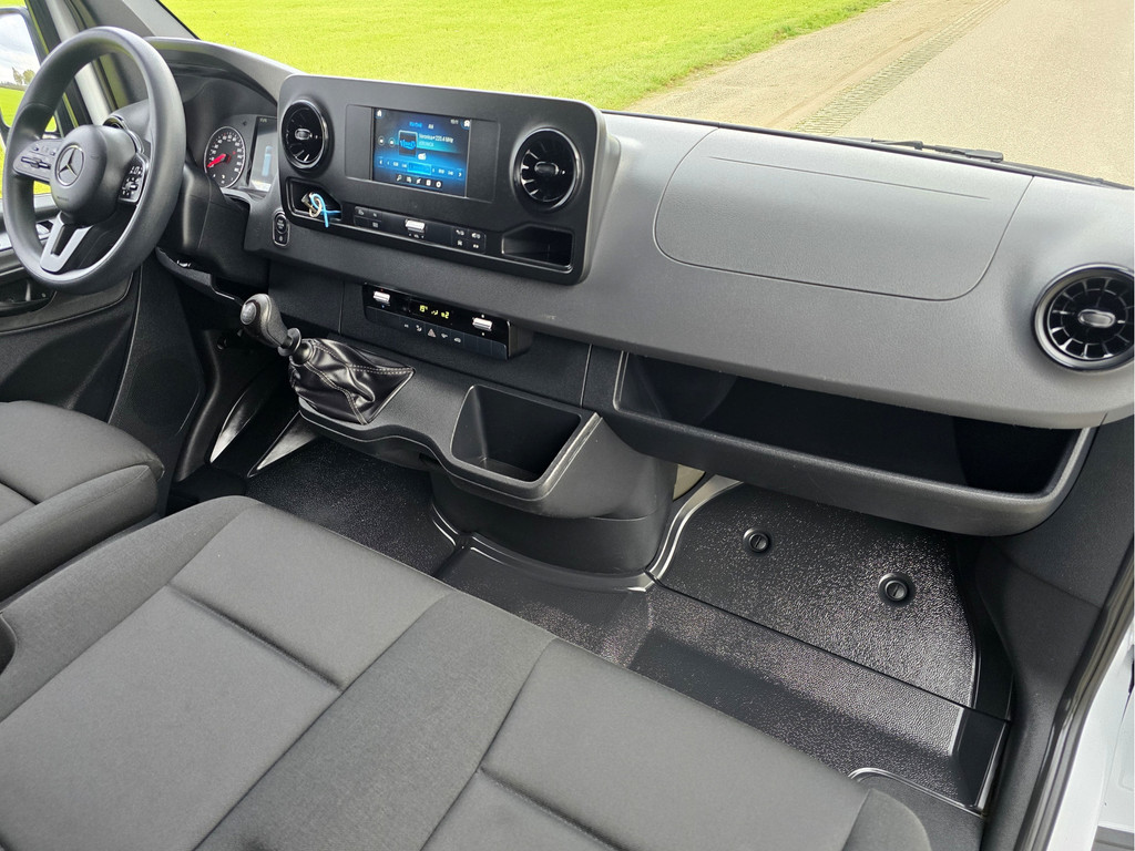 Mercedes-Benz Sprinter 315 1.9 CDI L2 H2 RWD - 150 Pk - Euro 6 - Navi - ParkeerCamera - Cruise Control 14