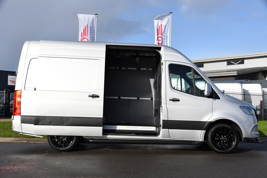 Mercedes-Benz Sprinter 315 1.9 CDI L2H2 RWD PB Edition Camera, Carplay, Dodehoek, 150pk, Automaat, Multimedia, Sensoren, Uniek! 12