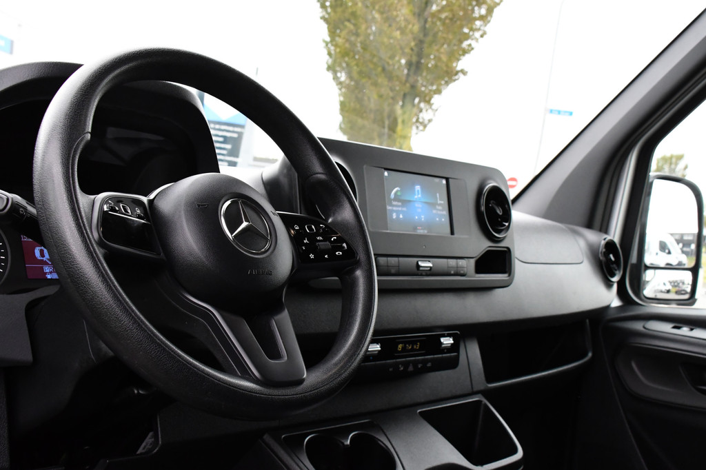Mercedes-Benz Sprinter 315 1.9 CDI L2H2 RWD PB Edition Camera, Carplay, Dodehoek, 150pk, Automaat, Multimedia, Sensoren, Uniek! 13