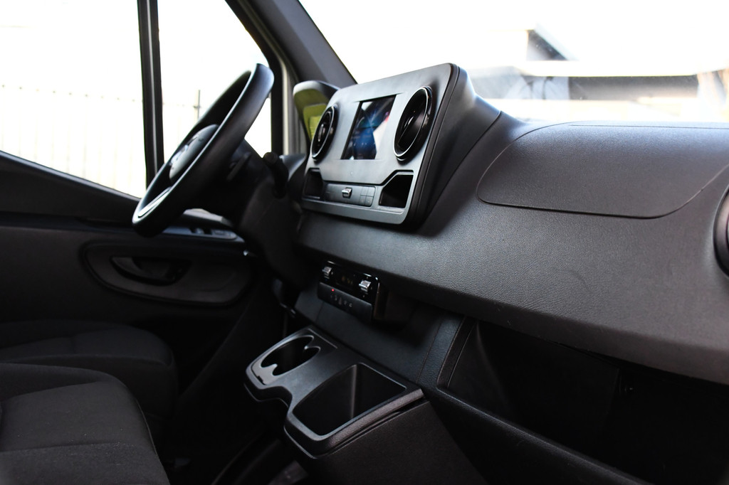 Mercedes-Benz Sprinter 315 1.9 CDI L2H2 RWD PB Edition Camera, Carplay, Dodehoek, 150pk, Automaat, Multimedia, Sensoren, Uniek! 13