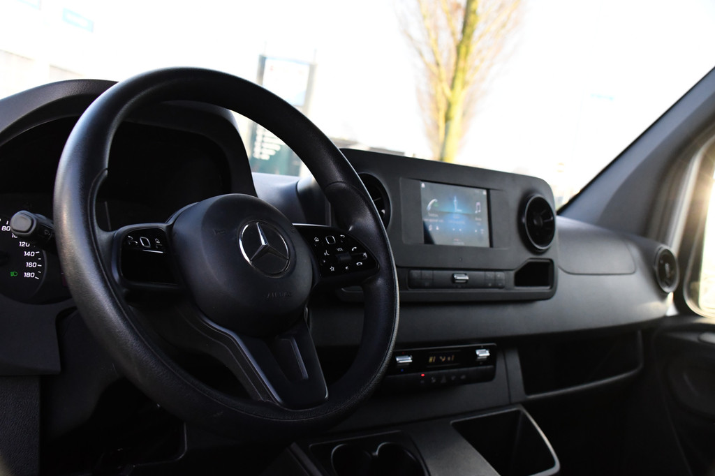 Mercedes-Benz Sprinter 315 1.9 CDI L2H2 RWD PB Edition Camera, Carplay, Dodehoek, 150pk, Automaat, Multimedia, Sensoren, Uniek! 15