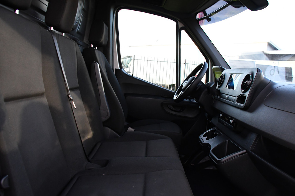 Mercedes-Benz Sprinter 315 1.9 CDI L2H2 RWD PB Edition Camera, Carplay, Dodehoek, 150pk, Automaat, Multimedia, Sensoren, Uniek! 18