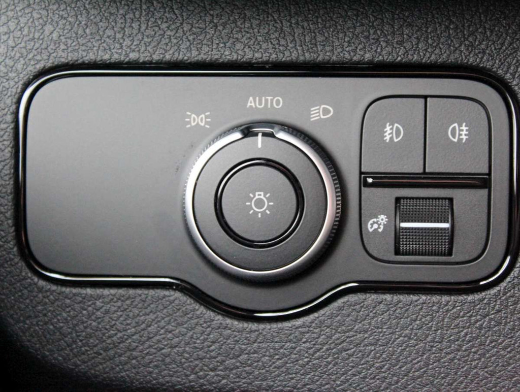 Mercedes-Benz Sprinter 315 1.9 CDI L2 Pro Aut. Airco/Nav/Cam Trekhaak 11