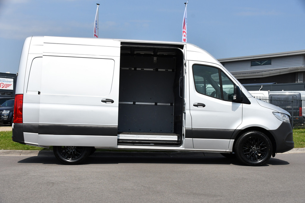 Mercedes-Benz Sprinter 315 1.9 CDI RDW L2H2 PB Edition Cameram, Carplay, Sensoren, Dodehoek, 150PK, Automaat, Multimedia, Uniek! 11