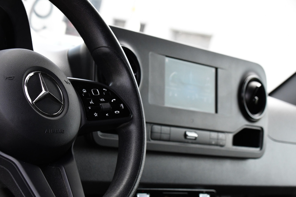 Mercedes-Benz Sprinter 315 1.9 CDI RDW L2H2 PB Edition Cameram, Carplay, Sensoren, Dodehoek, 150PK, Automaat, Multimedia, Uniek! 14