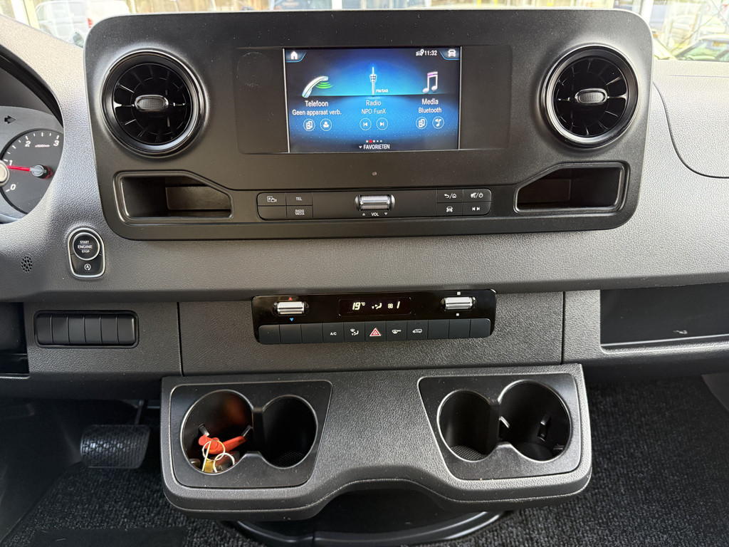 Mercedes-Benz Sprinter 315 1.9 CDI RWD Bakwagen met laadklep | NL-auto | 1e Eig | Camera | Carplay | Cruisec. 19