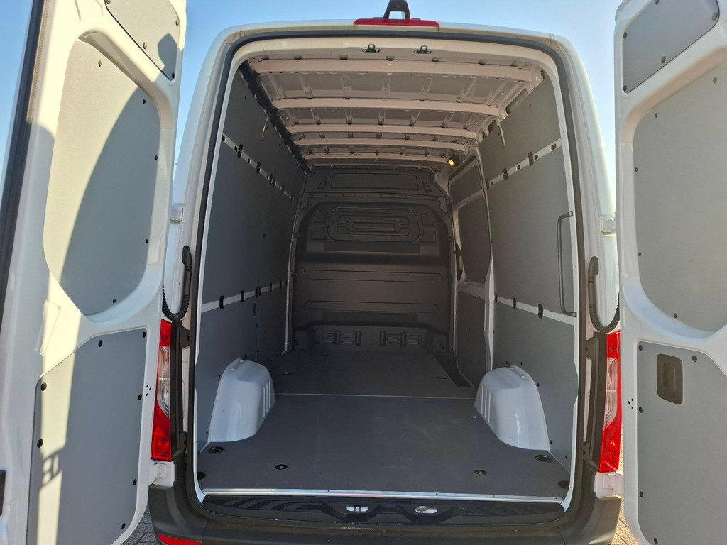 Mercedes-Benz Sprinter 315 CDI 150PK L2H2 Pro automaat nr.V151 | Airco | Cruise | Camera | Trekhaak 3.500KG 9