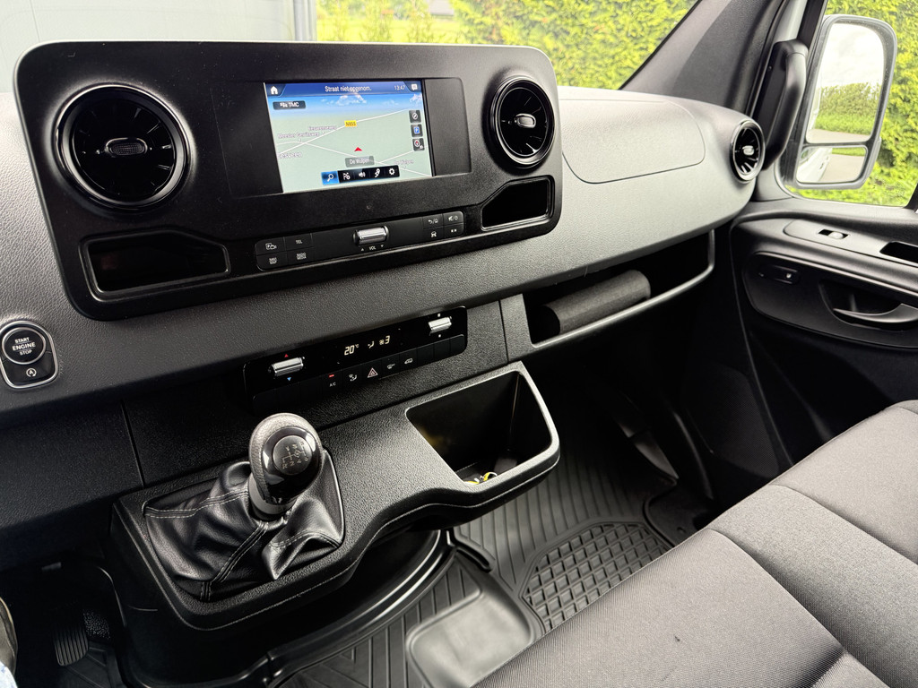 Mercedes-Benz Sprinter 315 CDI 150 PK / L3H2 / 360 CAMERA / AIRCO / CRUISE / NAVI / 3-ZITS / CARPLAY / GEVEERDE STOEL 12