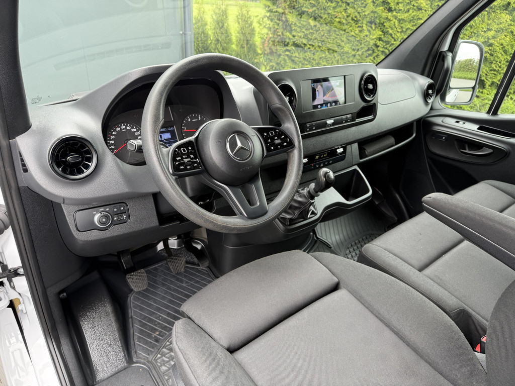 Mercedes-Benz Sprinter 315 CDI 150 PK / L3H2 / 360 CAMERA / AIRCO / CRUISE / NAVI / 3-ZITS / CARPLAY / GEVEERDE STOEL 9