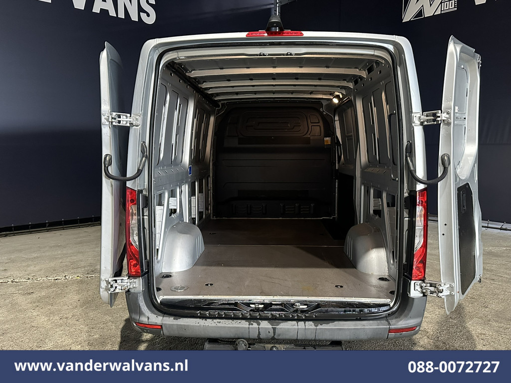 Mercedes-Benz Sprinter 315 CDI 150pk L2H1 Euro6 Airco | Camera | Apple Carplay | Chauffeursstoel | Trekhaak Android Auto 11