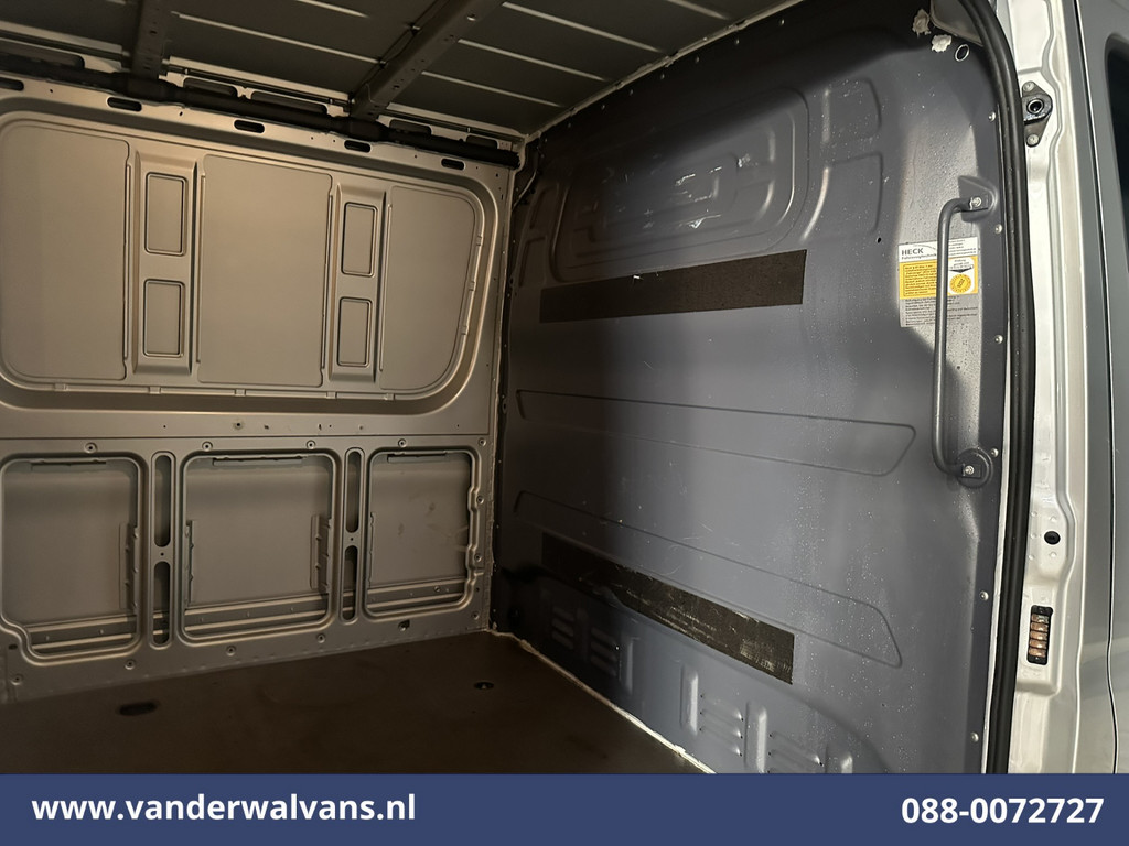 Mercedes-Benz Sprinter 315 CDI 150pk L2H1 Euro6 Airco | Camera | Apple Carplay | Chauffeursstoel | Trekhaak Android Auto 13