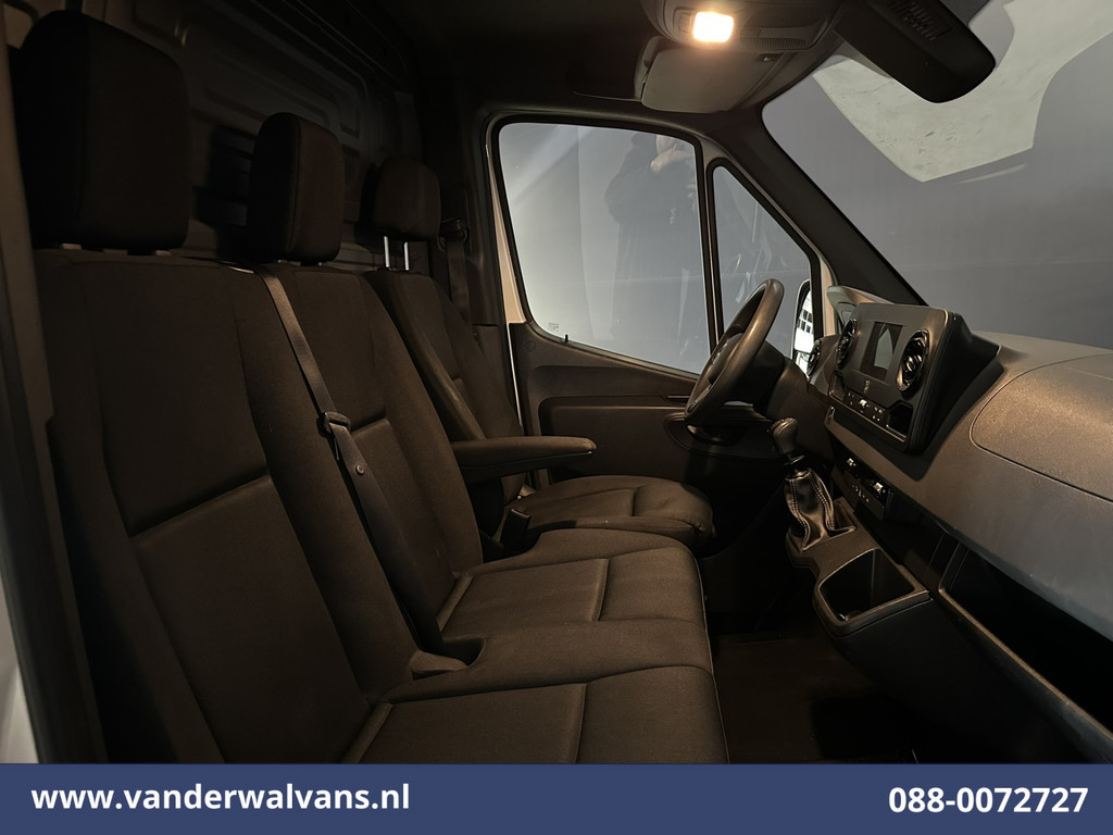 Mercedes-Benz Sprinter 315 CDI 150pk L2H1 Euro6 Airco | Camera | Apple Carplay | Cruisecontrol | Trekhaak Android Auto, Stoelverwarming, Parkeersensoren, Bijrijdersbank 7