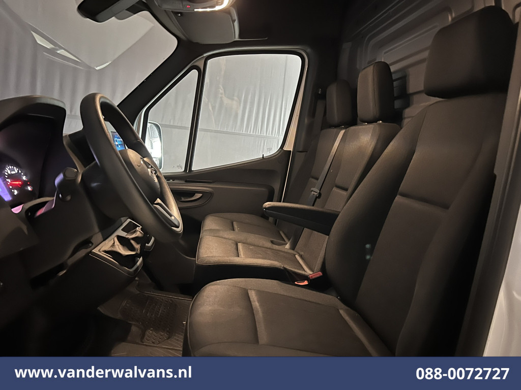 Mercedes-Benz Sprinter 315 CDI 150pk L3H2 Euro6 Airco | Camera | Apple Carplay | Android Auto Bijrijdersbank 14