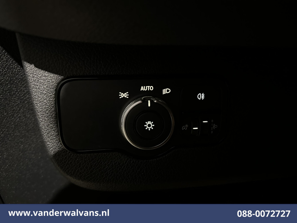 Mercedes-Benz Sprinter 315 CDI 150pk L3H2 Euro6 Airco | Camera | Navigatie | Apple Carplay Android Auto, Bijrijdersbank 16