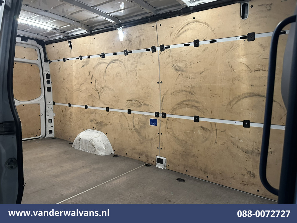 Mercedes-Benz Sprinter 315 CDI 150pk L3H2 Euro6 Airco | Camera | Navigatie | Apple Carplay | Trekhaak Android Auto, Bijrijdersbank 12