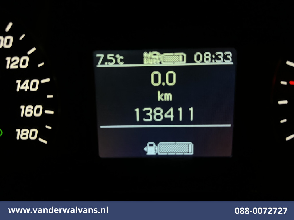 Mercedes-Benz Sprinter 315 CDI 150pk L3H2 Euro6 Airco | Camera | Navigatie | Apple Carplay | Trekhaak Android Auto, Bijrijdersbank 19