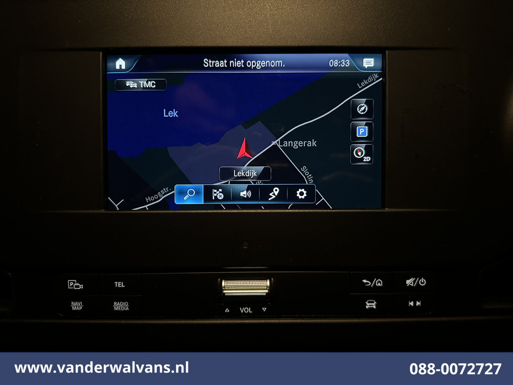 Mercedes-Benz Sprinter 315 CDI 150pk L3H2 Euro6 Airco | Camera | Navigatie | Apple Carplay | Trekhaak Android Auto, Bijrijdersbank 2