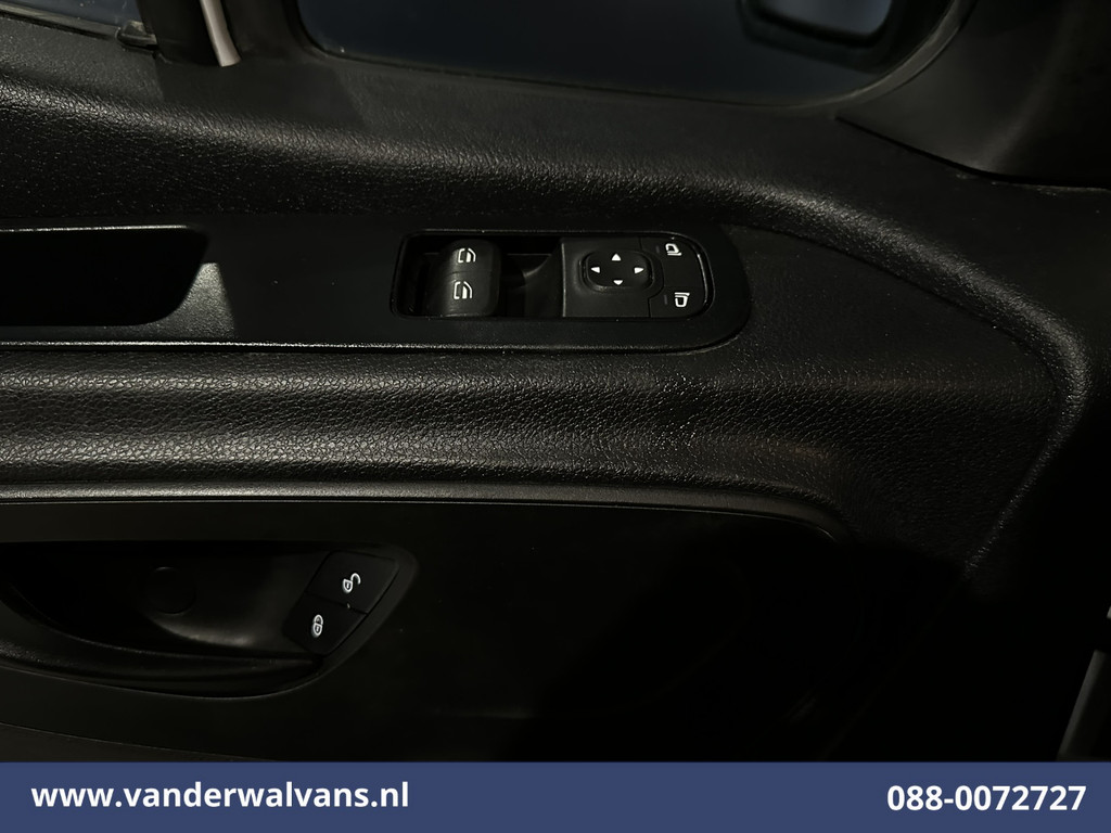 Mercedes-Benz Sprinter 315 CDI 150pk L3H2 Euro6 Airco | Navigatie | Camera | Chauffeursstoel Bijrijdersbank 18