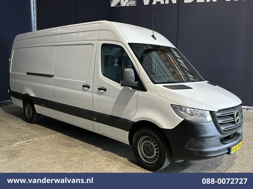 Mercedes-Benz Sprinter 315 CDI 150pk L3H2 Euro6 Airco | Navigatie | Camera | Chauffeursstoel Bijrijdersbank 7