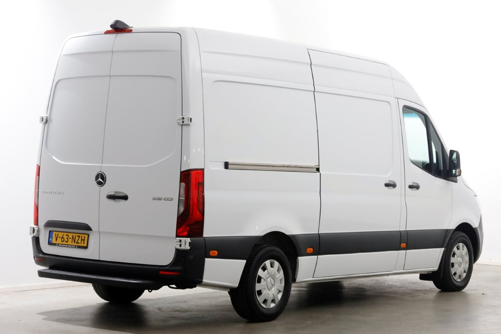 Mercedes-Benz Sprinter 315 CDI 150pk RWD 9G-Automaat L2H2 LED/Airco/Camera 12-2020 2