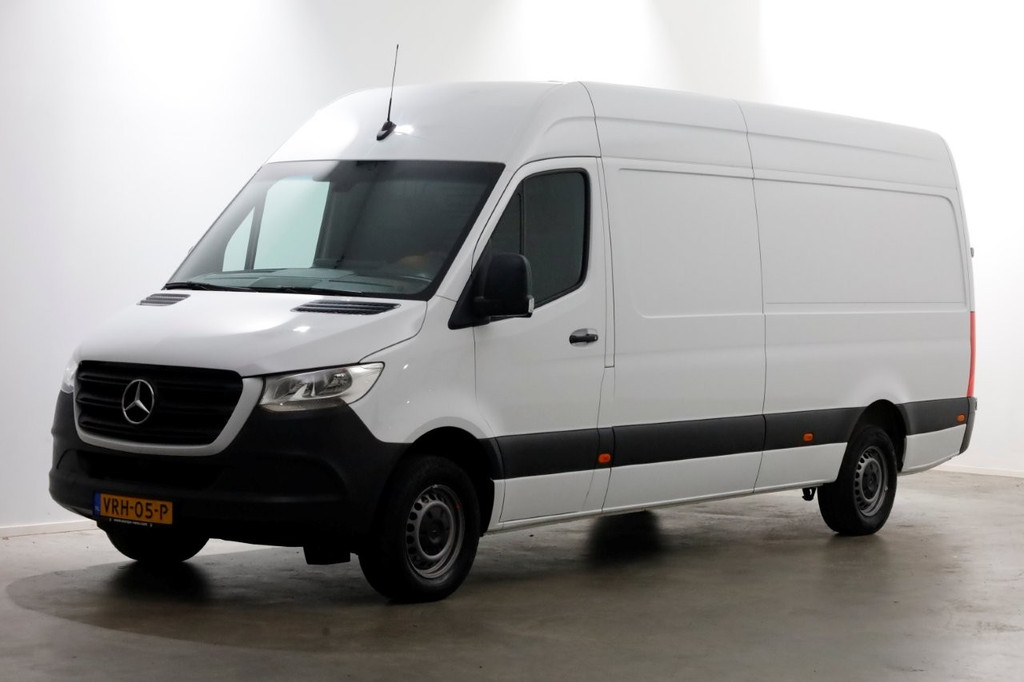 Mercedes-Benz Sprinter 315 CDI 150pk RWD 9G Automaat L3H2 Maxi Airco/Navi/Camera 07-2022 8