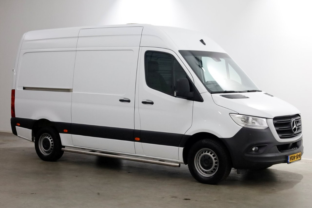 Mercedes-Benz Sprinter 315 CDI 150pk RWD L2H2 9G Automaat Airco/Navi/Camera 06-2021 10
