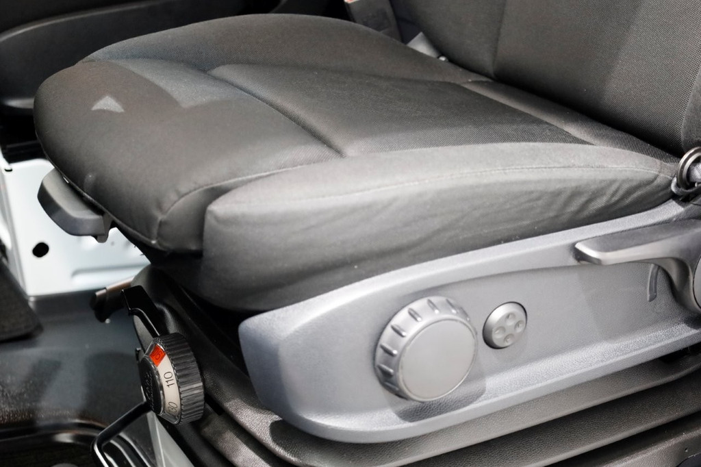 Mercedes-Benz Sprinter 315 CDI 150pk RWD L2H2 9G Automaat Airco/Navi/Camera 06-2021 16