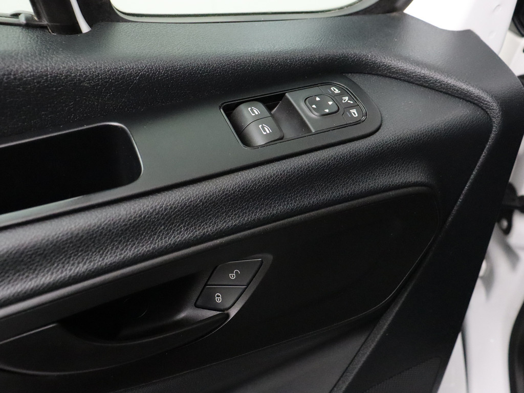 Mercedes-Benz Sprinter 315CDI 9G-Tronic Automaat L2H2 | 3500KG Trekhaak | Navigatie | Camera | Airco | Cruise | Betimmering 8