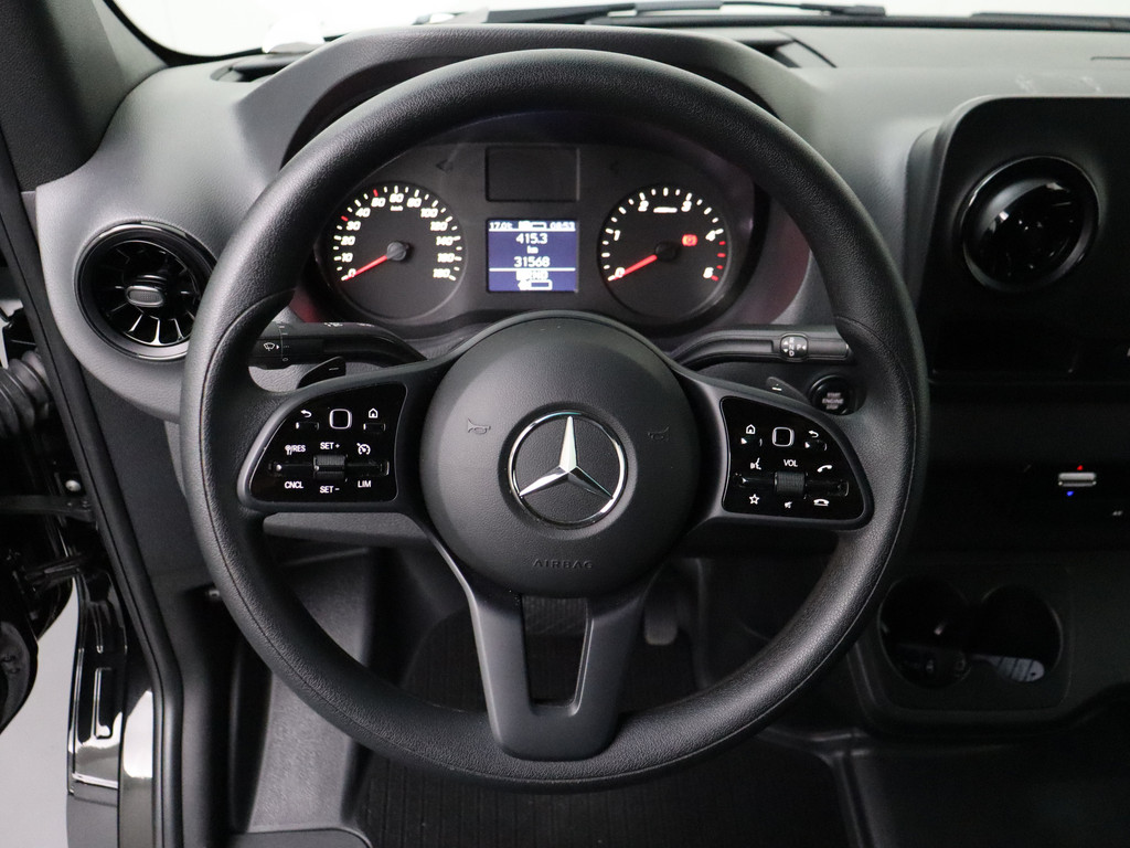 Mercedes-Benz Sprinter 315CDI 9G-Tronic Automaat L2H2 | 3500Kg TG | Touchscreen | Camera | 3-Persoons | Airco | Cruise 14