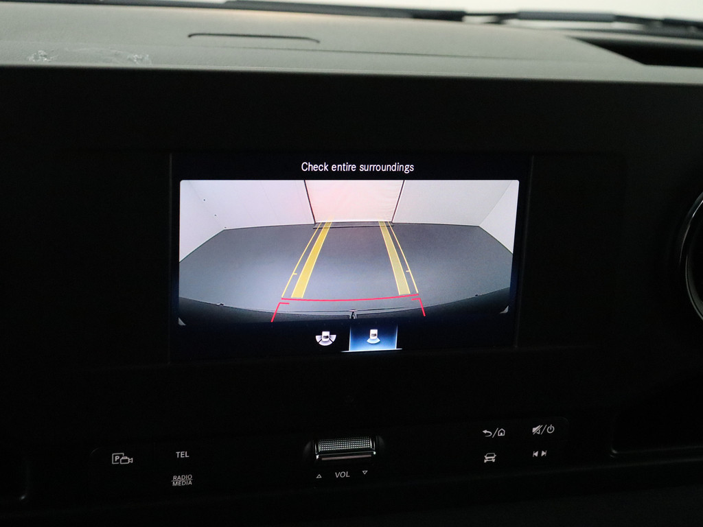 Mercedes-Benz Sprinter 315CDI 9G-Tronic Automaat L2H2 | 3500Kg TG | Touchscreen | Camera | 3-Persoons | Airco | Cruise 19