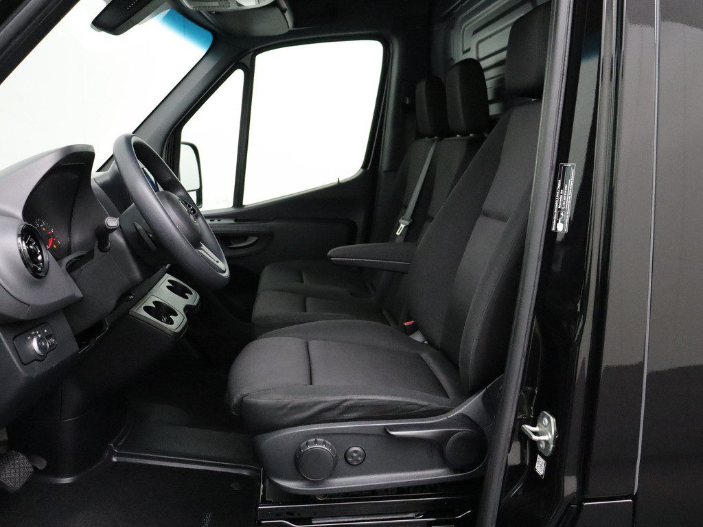 Mercedes-Benz Sprinter 315CDI 9G-Tronic Automaat L2H2 | 3500Kg TG | Touchscreen | Camera | 3-Persoons | Airco | Cruise 20