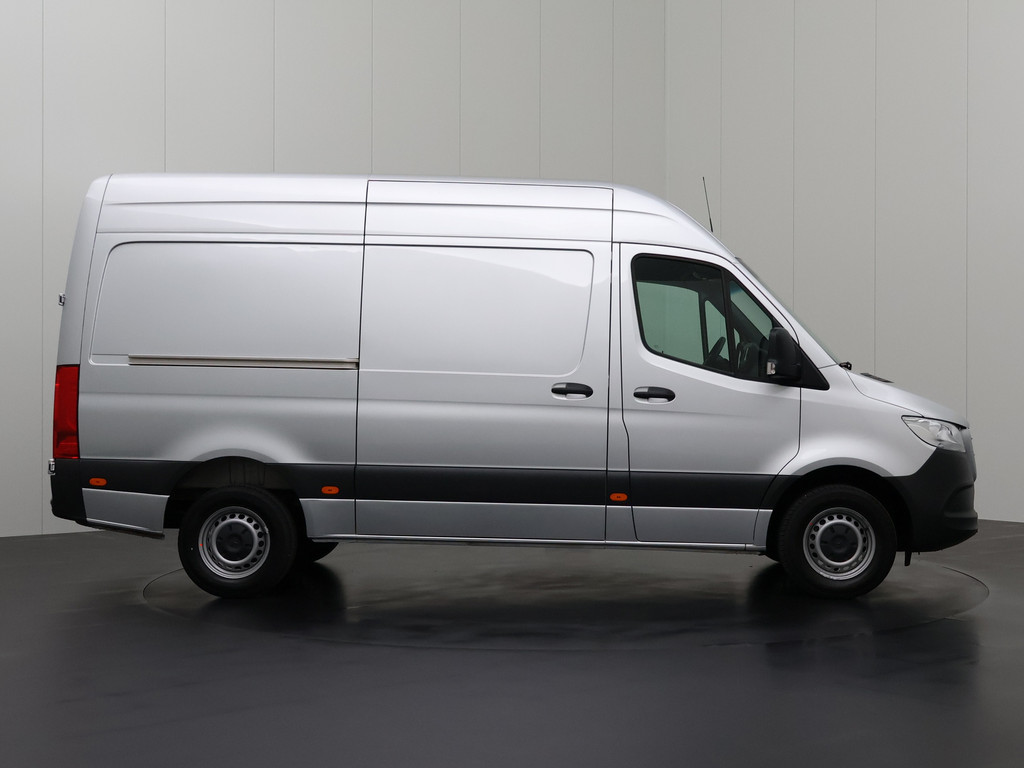 Mercedes-Benz Sprinter 315CDI 9G-Tronic Automaat L2H2 | 3500Kg Trekken | Camera | Airco | Cruise | Betimmering | 3-Persoons 13
