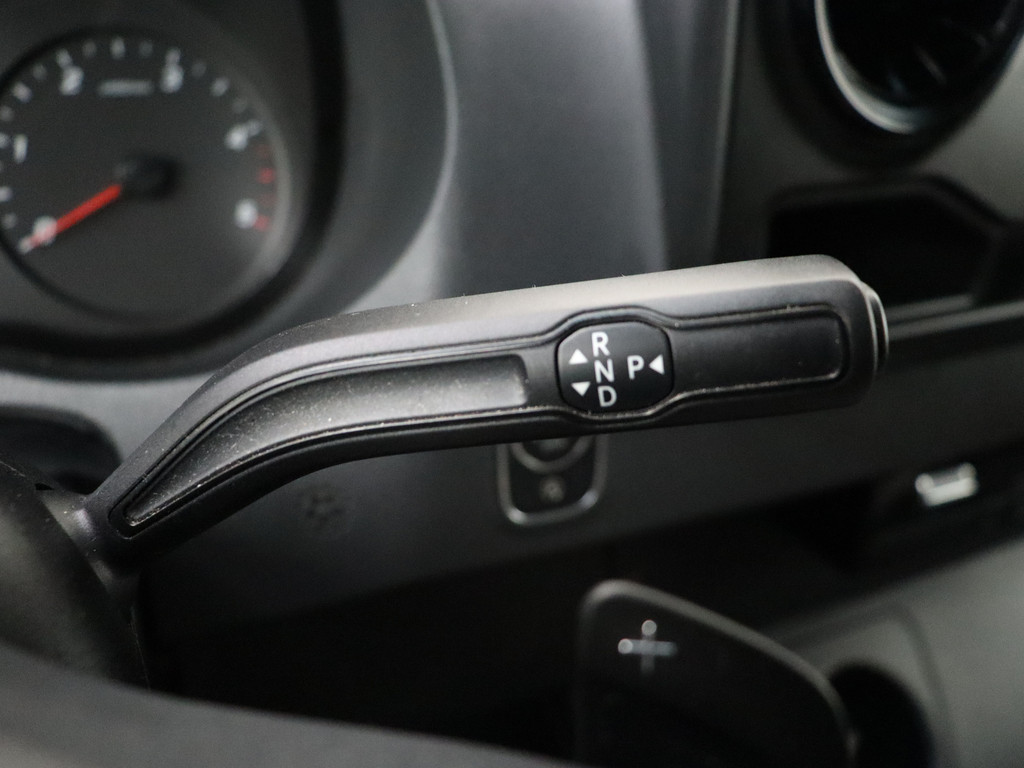 Mercedes-Benz Sprinter 315CDI 9G-Tronic Automaat L2H2 | 3500Kg Trekken | Camera | Airco | Cruise | Betimmering | 3-Persoons 16