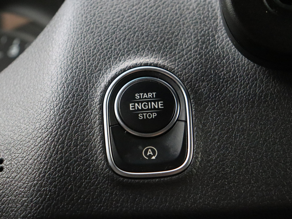 Mercedes-Benz Sprinter 315CDI 9G-Tronic Automaat L2H2 | 3500Kg Trekken | Camera | Airco | Cruise | Betimmering | 3-Persoons 17