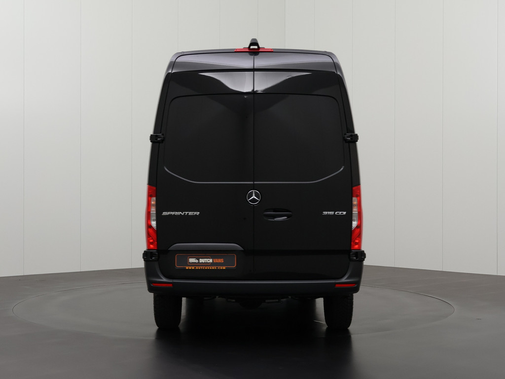 Mercedes-Benz Sprinter 315CDI 9G-Tronic Automaat L2H2 | 3500Kg Trekken | Touchscreen | Camera | 3-Persoons | Airco | Cruise 11